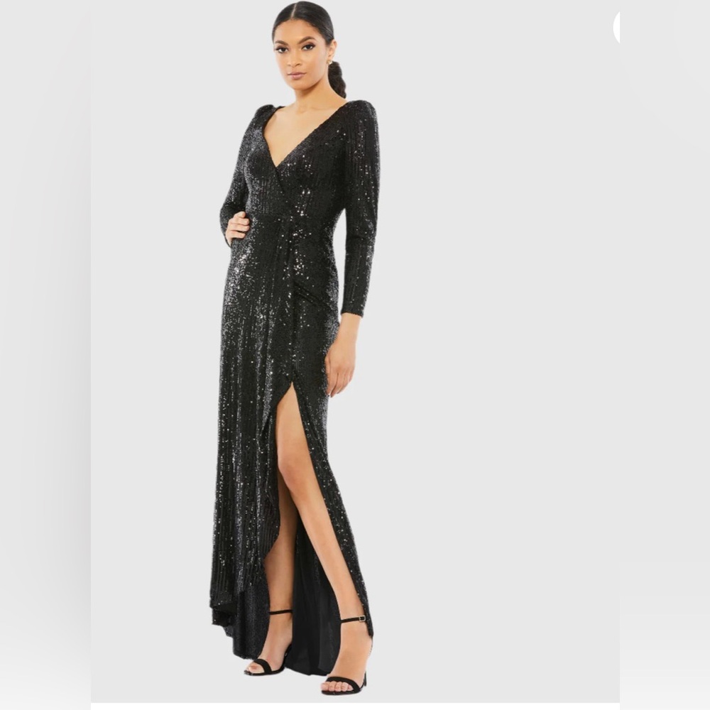 Mac Duggal Sequined Faux Wrap Ruched Gown  26395 Black Long Sleeve NWT Sz 12